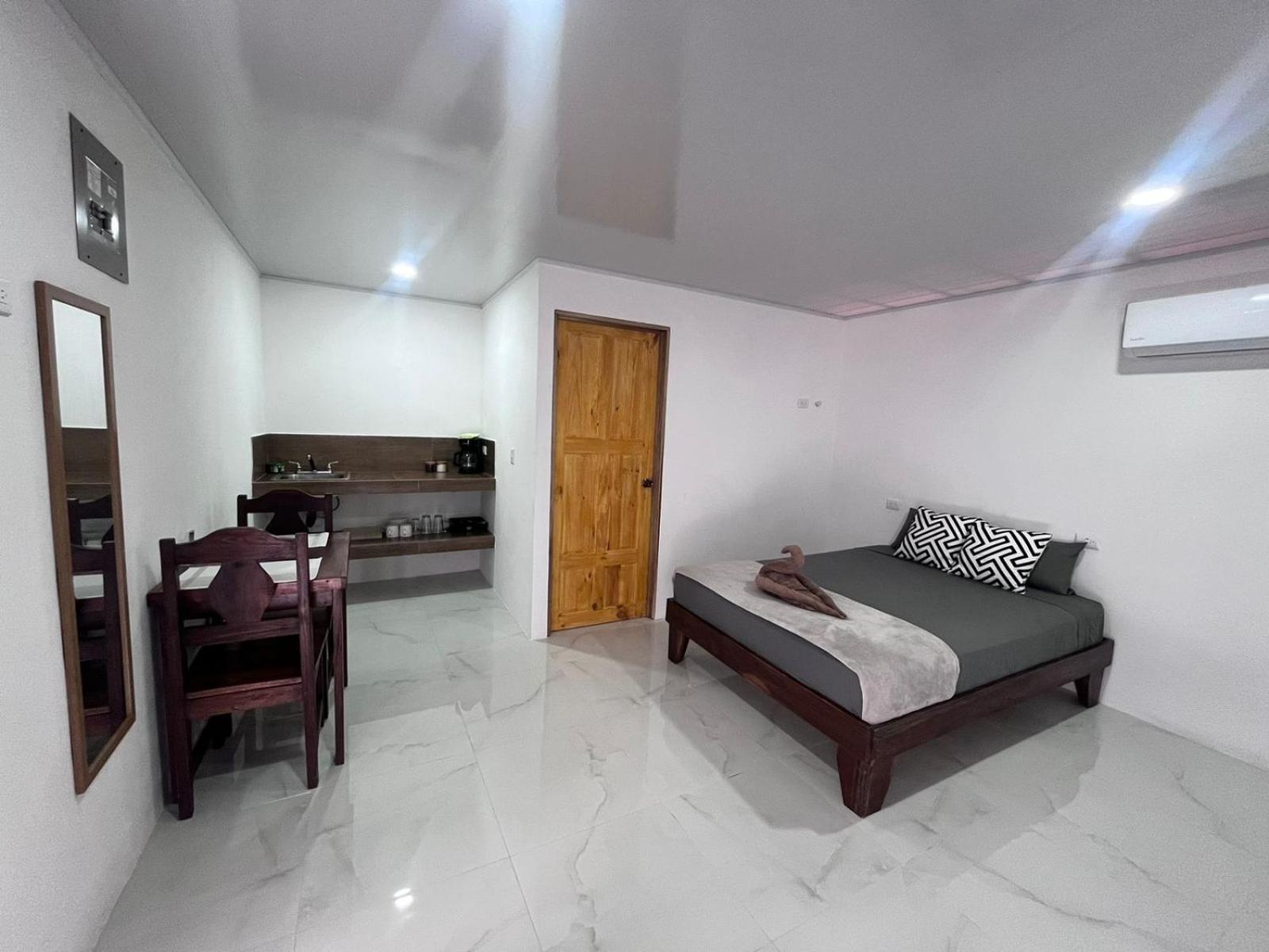 Tortuguero Villas ภายนอก รูปภาพ